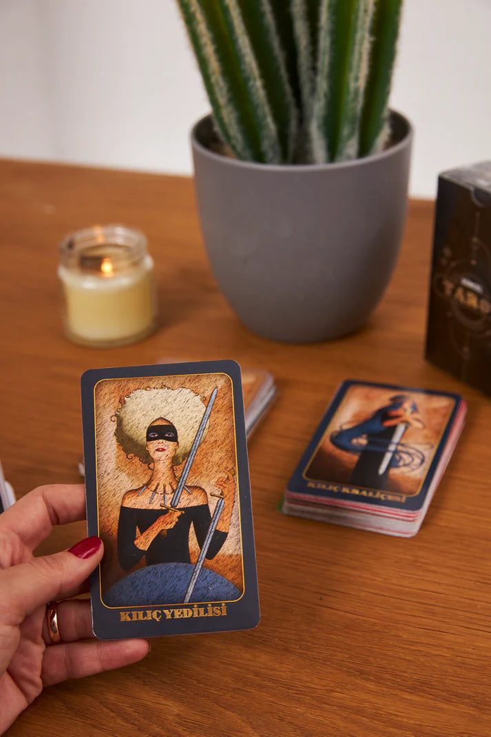 Güncel Tarot Kılavuzu: Başlangıç Seviyesinden Uzmanlığa